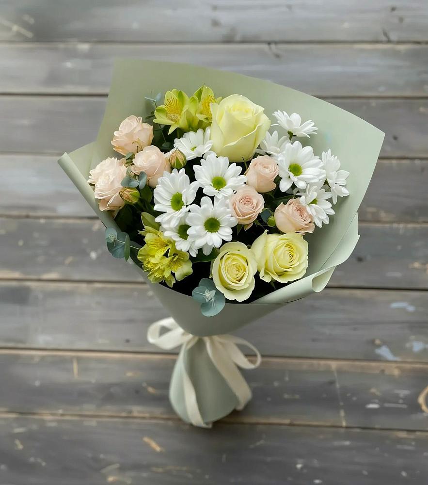 Букет цветов из: Альстромерии, Розы и Хризантемы в Большой Мартыновке