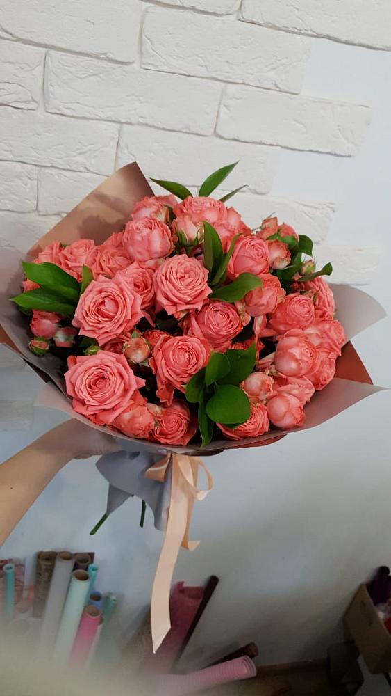 Букет цветов из: Розы в Большой Мартыновке