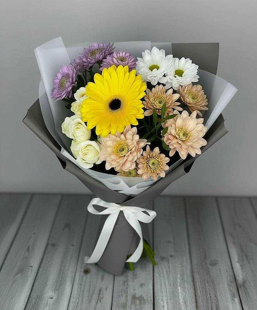 Букет цветов из: Розы, Герберы и Хризантемы в Большой Мартыновке