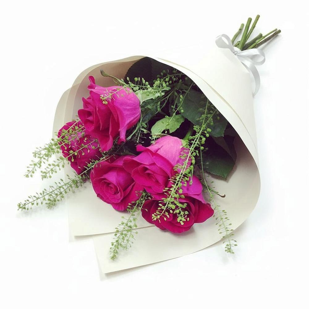 Букет цветов из: Розы в Большой Мартыновке