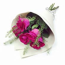 Букет цветов из:  Розы в Большой Мартыновке