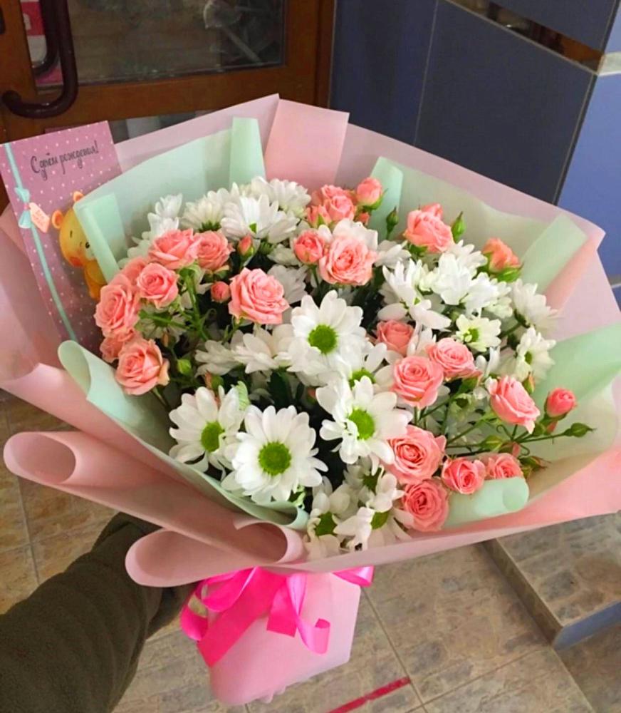 Букет цветов из: Розы и Хризантемы в Большой Мартыновке