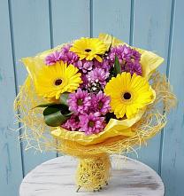 Букет цветов из:  Хризантемы и Герберы в Большой Мартыновке