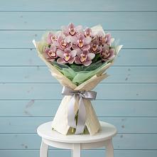 Букет цветов из:  Орхидеи и Розы в Большой Мартыновке
