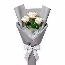 Букет 3 белые розы в Большой Мартыновке