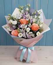 Букет цветов из:  Лизиантусы, Розы, Альстромерии и Гипсофила в Большой Мартыновке