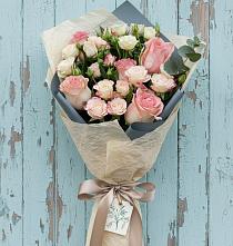 Букет цветов из:  Розы в Большой Мартыновке