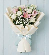 Букет цветов из:  Лилии в Большой Мартыновке